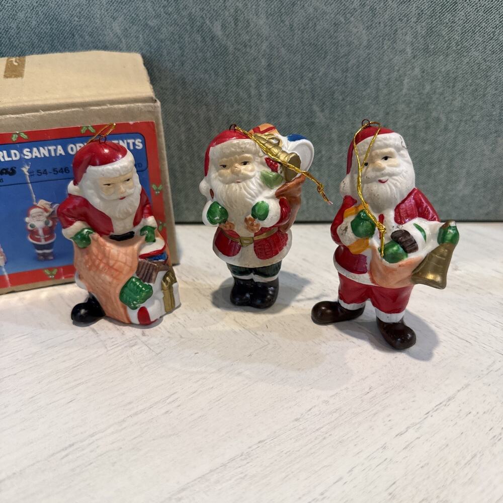 Vintage Christmas Around the World Old(e)‎ Santas Ornaments Set Of 3 Porcelain